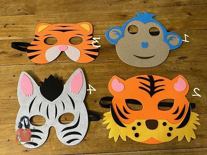 Animal Mask Craft Station