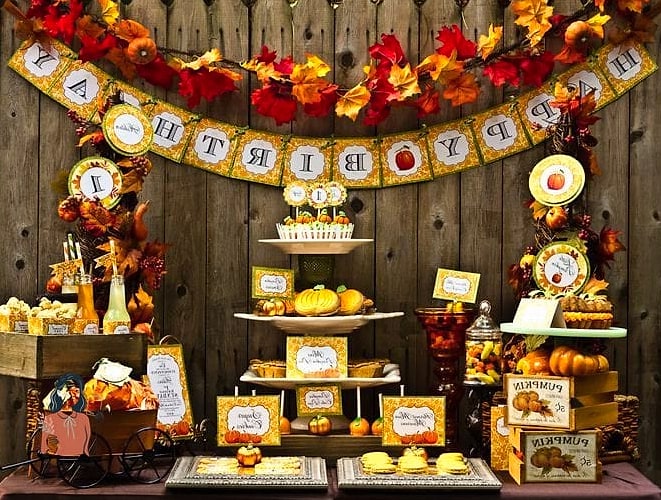 27 Adorable Fall Party Ideas That Are Absolutely Perfect 4 Autumn Leaf Photo Booth