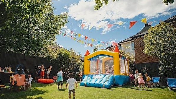 25 Outdoor Birthday Party Ideas for Kids That Are Totally Epic 24 Backyard Bounce House Rental