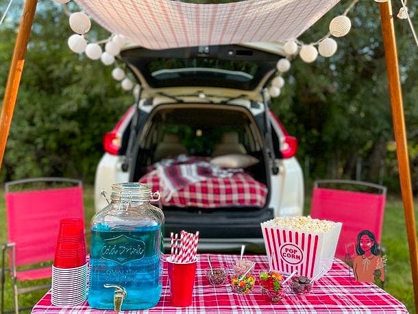 Backyard Movie Night Under the Stars