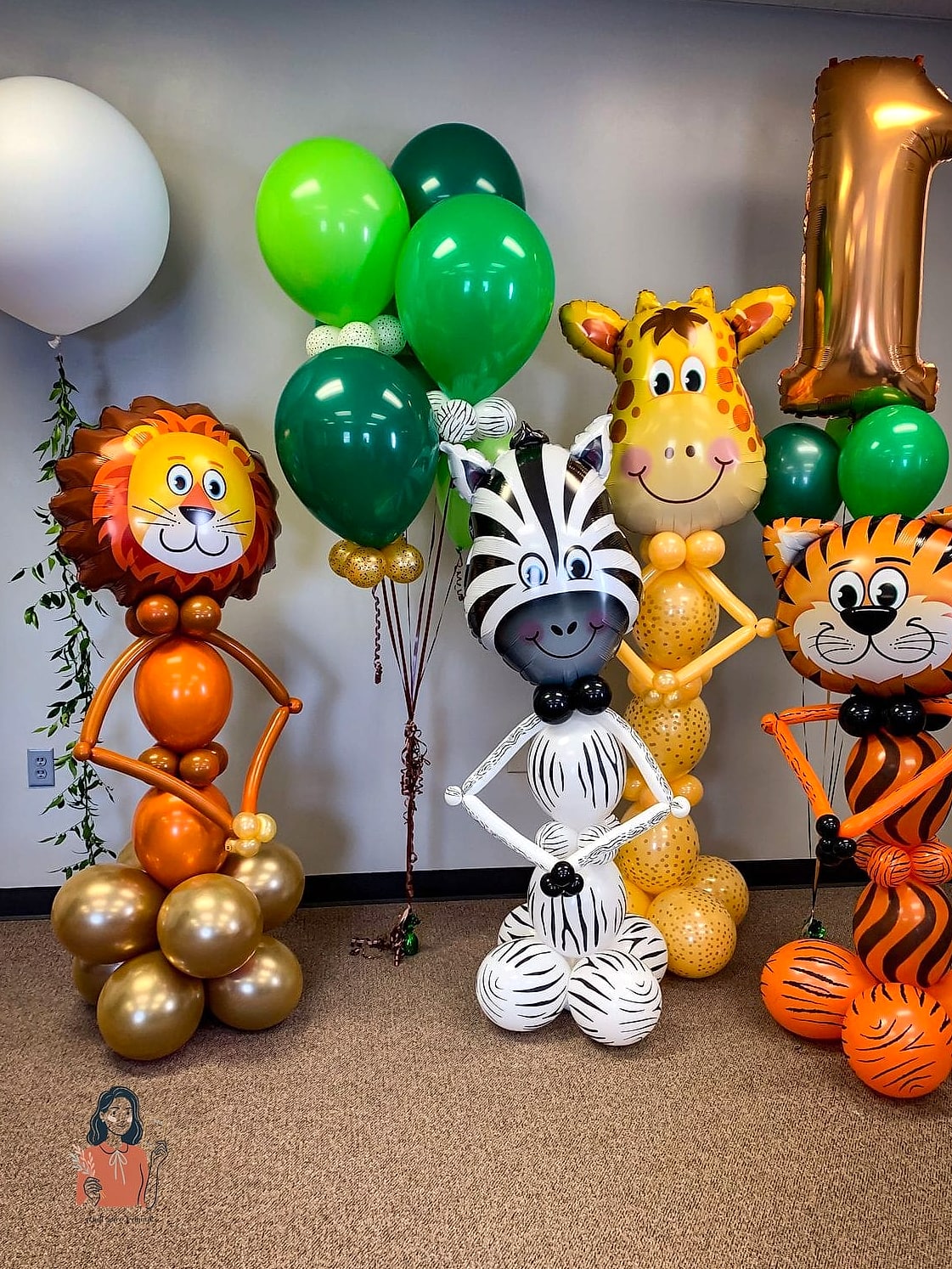 21 Adorable Birthday Party Games That Are Absolutely Perfect 11 Balloon Animal Relay