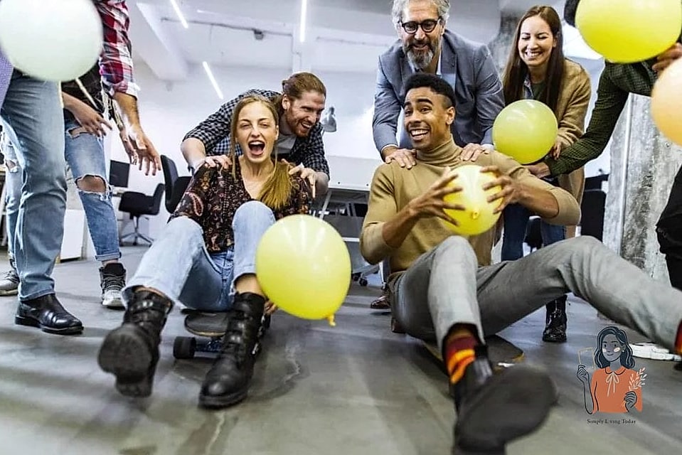 23. Balloon Keep-It-Up