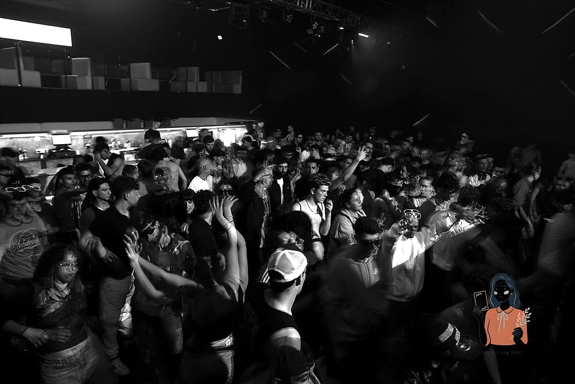 Black and White Dance Party