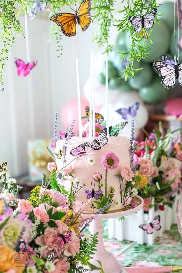 28 Incredible Spring Party Ideas Everyone Will Be Talking About 10 9. Butterfly-Themed Birthday