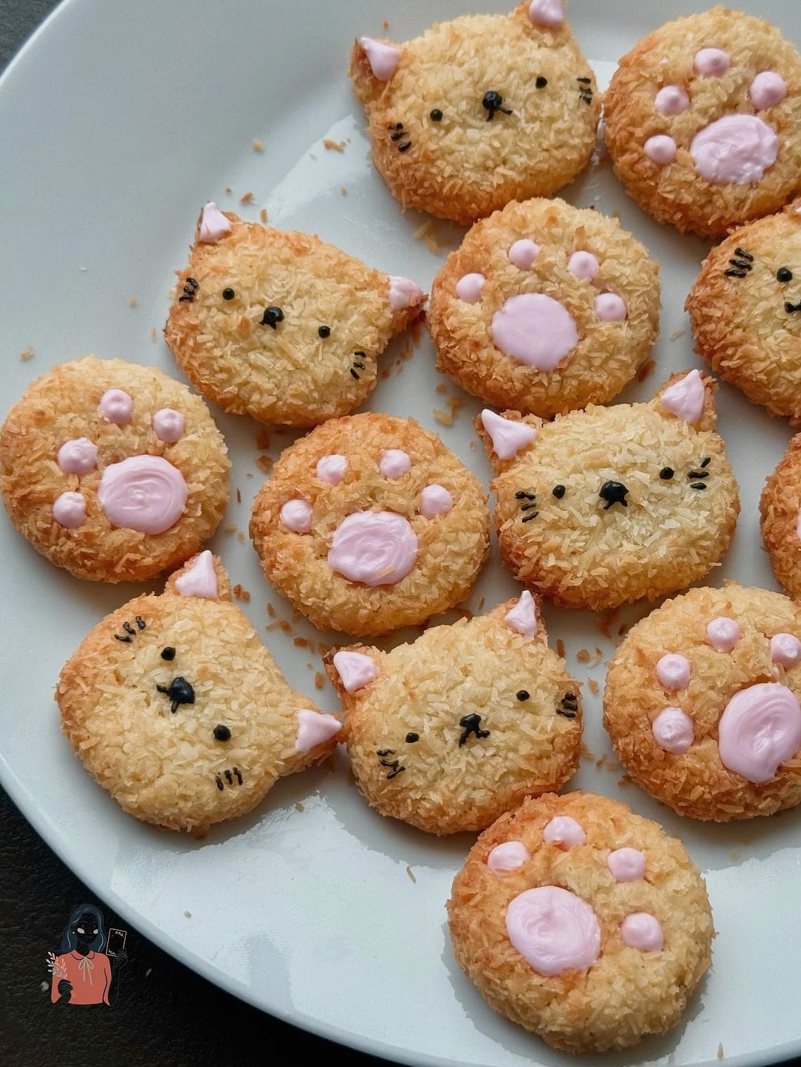 29 Adorable Cat Themed Birthday Party That Are Totally Pinterest-Worthy 26 Cat Paw Cookie Decorating Kit Favors