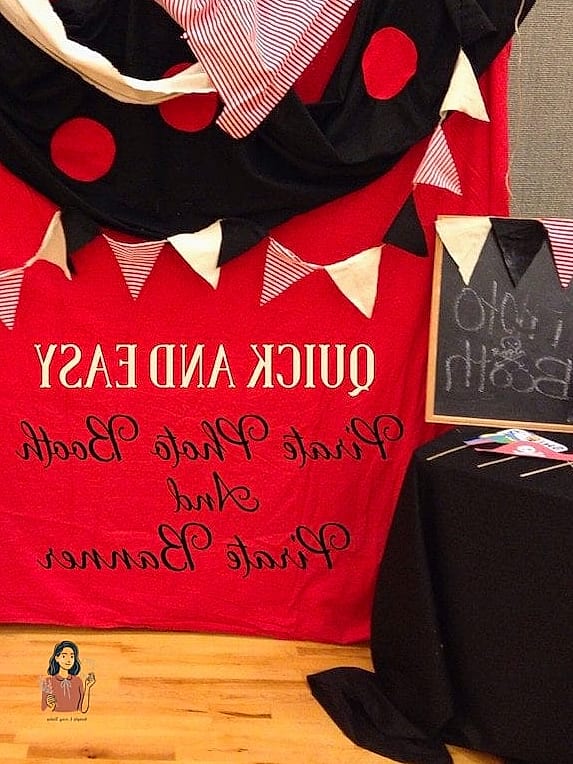 29 Clever Diy Banner Ideas You Can Make This Weekend 30 DIY Photo Booth Banner Backdrop