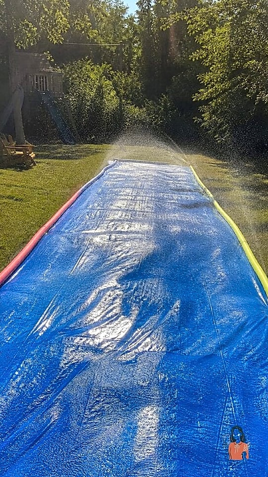 25 Outdoor Birthday Party Ideas for Kids That Are Totally Epic 3 DIY Slip N Slide with Dish Soap
