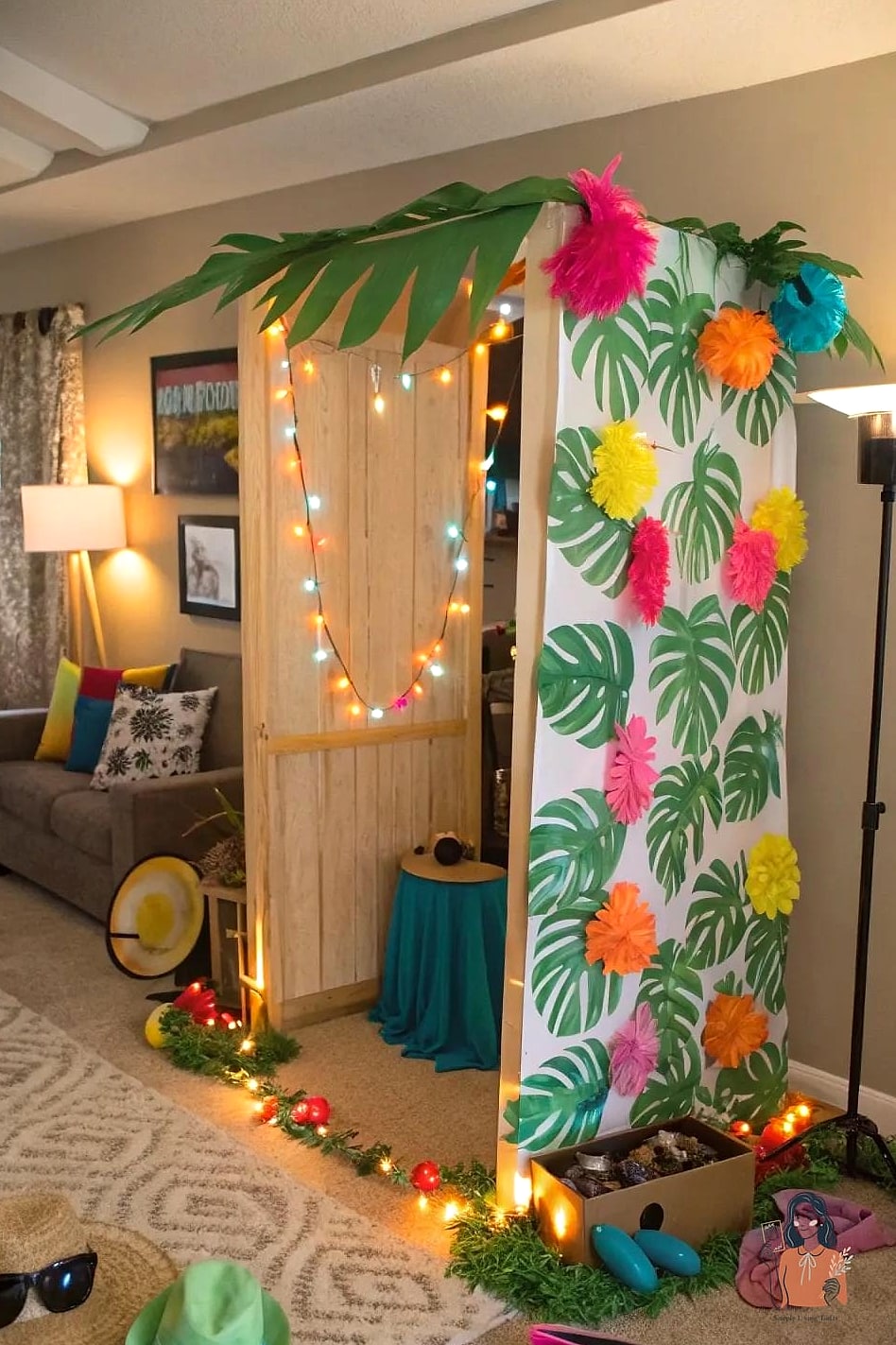 30 Clever Diy Photo Booth On a Budget 12 DIY Tropical Photo Booth