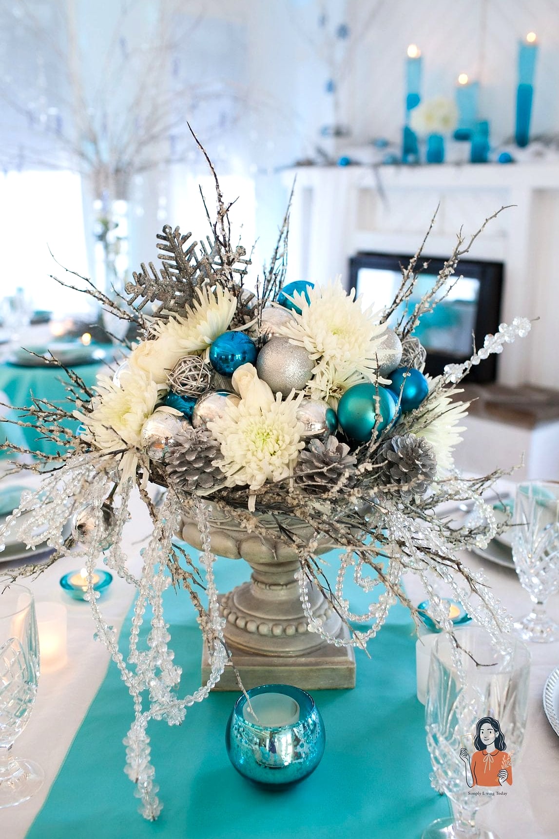 22 Unique Winter Party Ideas That Are Totally Pinterest-Worthy 19 DIY Winter Centerpiece Workshop