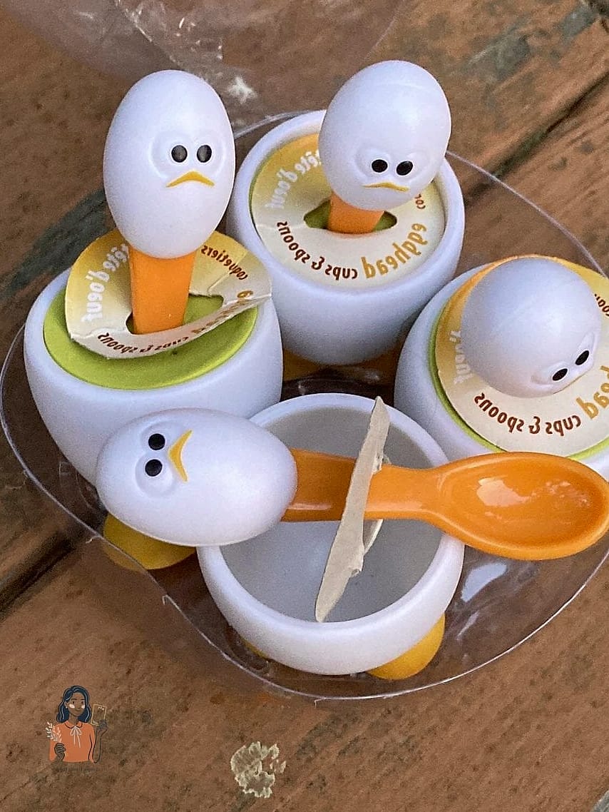 21 Adorable Birthday Party Games That Are Absolutely Perfect 14 Egg and Spoon Race