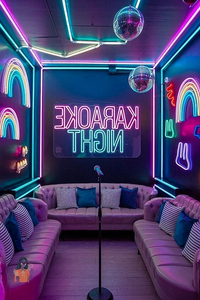 28 Unique Karaoke Party Ideas That Are Totally Pinterest-Worthy 13 12. Karaoke Movie Night Mashup