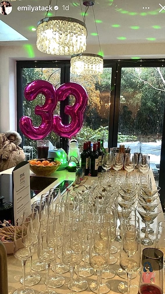23 Stunning 33Rd Birthday to Make It Truly Memorable 26 Make It a Full Birthday Weekend