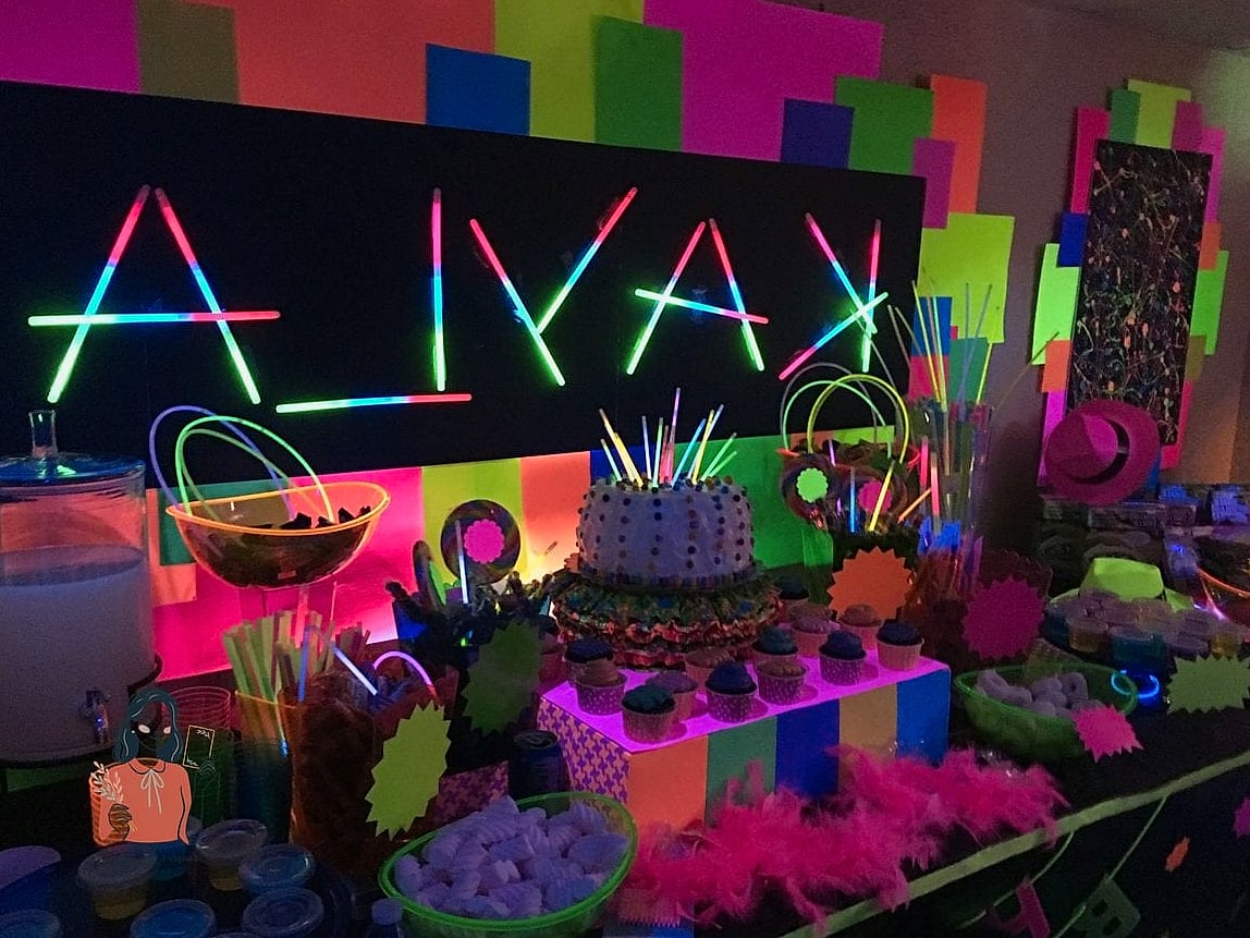 25 Sweet 16 Party Ideas She Will Absolutely Love and Never Forget 2 Neon Glow Dance Party
