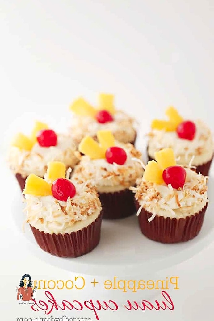 29 Unique Hawaiian Luau Party That Are Totally Pinterest-Worthy 9 Pineapple Cupcake Toppers