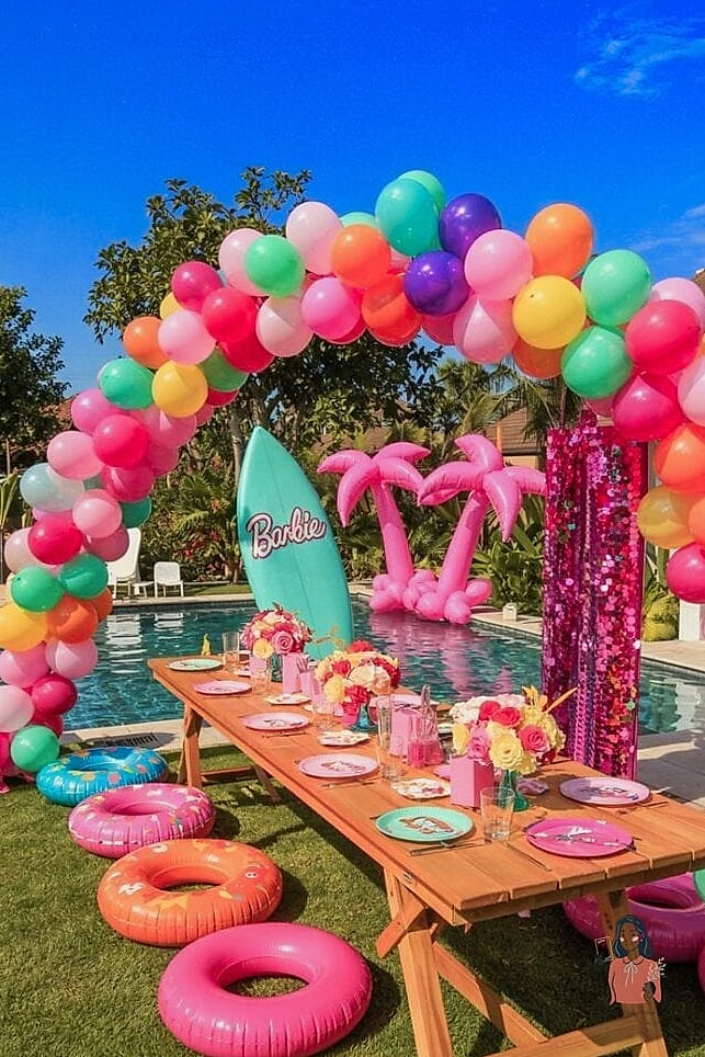 21 Unforgettable Summer Theme Party That Are Absolutely Perfect 4 Pool Party