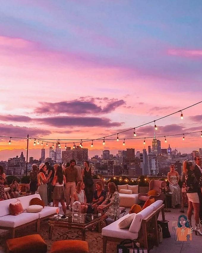 25 Sweet 16 Party Ideas She Will Absolutely Love and Never Forget 3 Rooftop or Backyard Movie Night