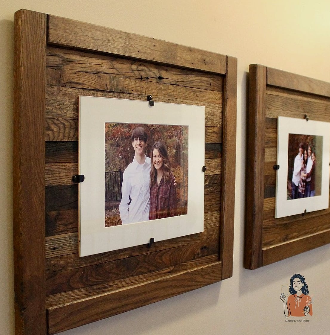 30 Clever Diy Photo Booth On a Budget 4 Rustic Wooden Pallet Backdrop