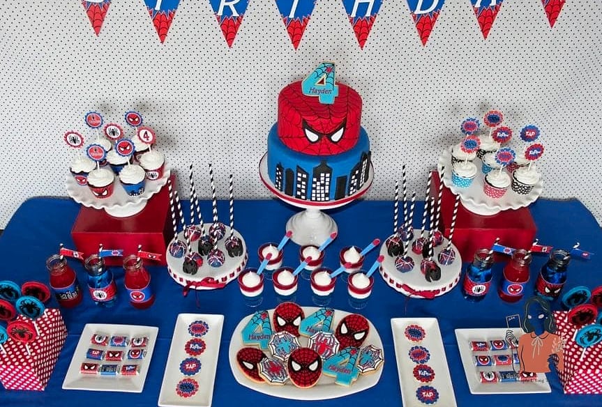 Spider Web Table Centerpieces