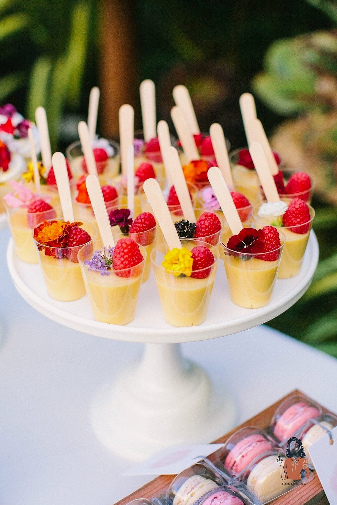 28 Incredible Spring Party Ideas Everyone Will Be Talking About 26 26. Spring Dessert Bar