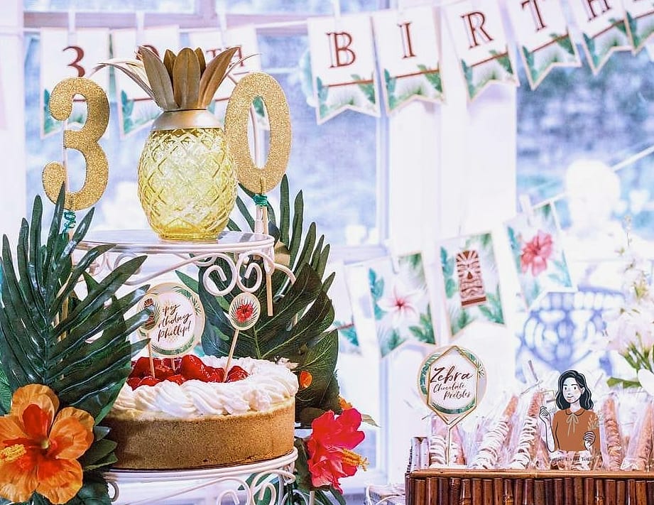 Tropical Luau Party