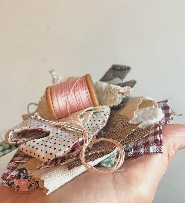 29 Life-changing Sewing Room Organization to Try This Weekend 30 Add a Small Trash and Scrap Bin Combo