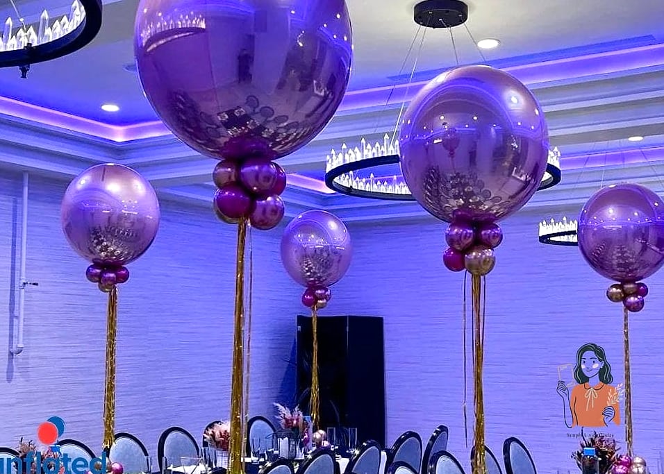 Balloon Garland Centerpieces