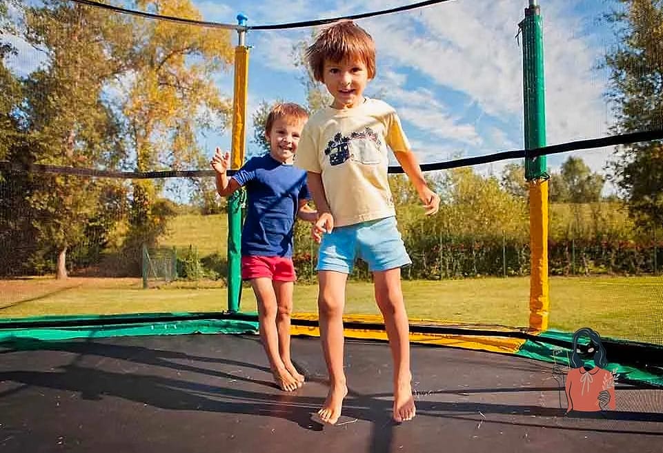 30 Amazing Trampoline Games That Are Absolutely Guaranteed to Be a Hit 4 Bounce and Freeze Tag