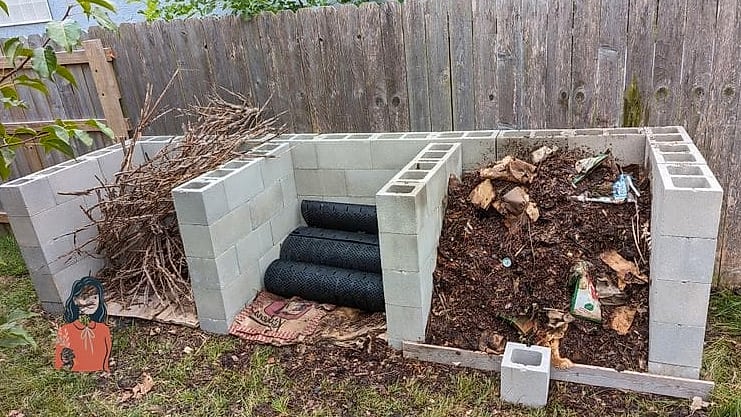21 Amazing Diy Compost Bin That Will Transform Your Space 5 Cinder Block Compost Bin