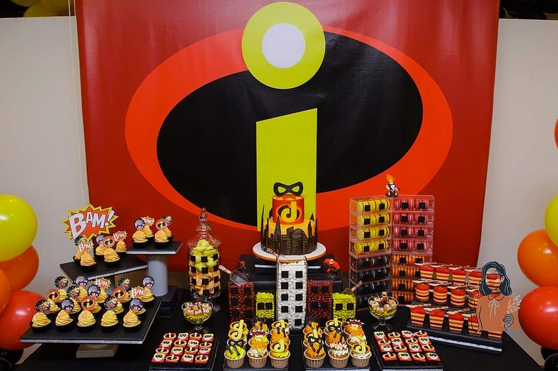25 Incredible Party Decorations Worth Stealing Right Now 3 A Dedicated Drink Station With Signage