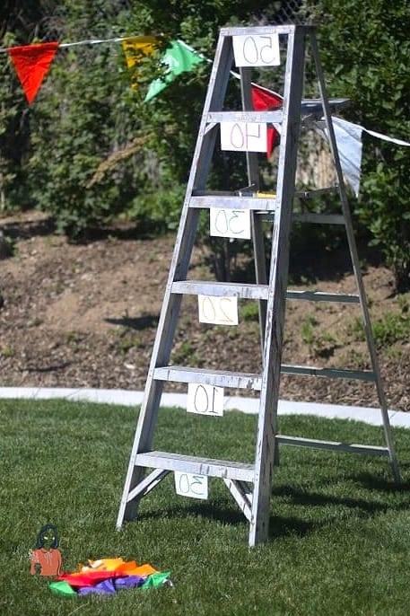 25 Summer Games That Will Make This the Best Summer Ever 23 DIY Ladder Toss