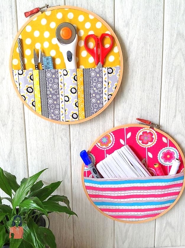 Embroidery Hoop Necklace Display