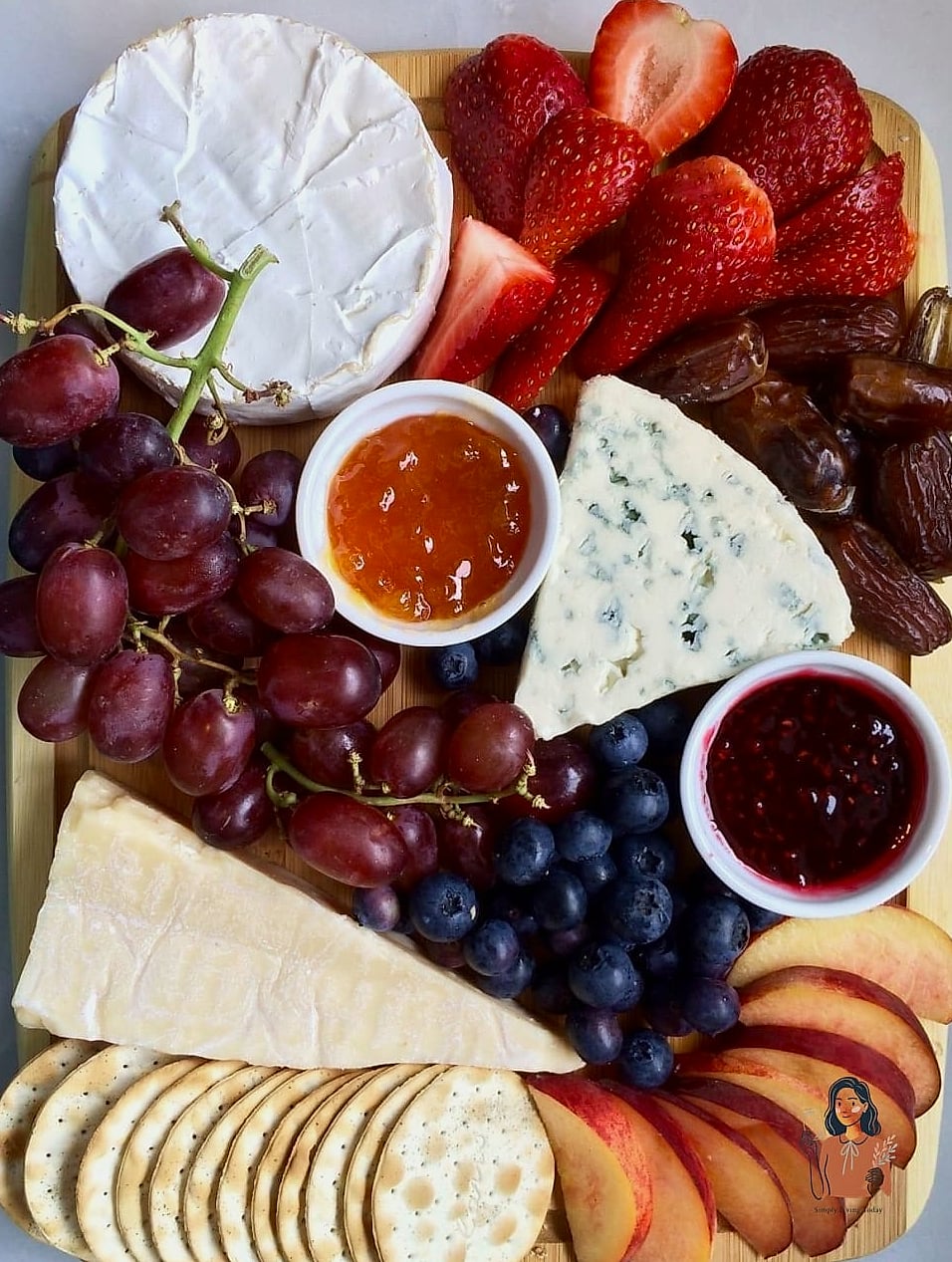 25 Unforgettable Party Food Ideas That Are Totally Pinterest-Worthy 25 Fruit and Cheese Kabobs for Easy Serving