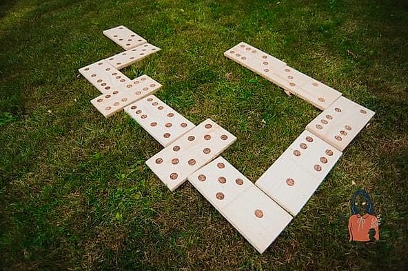 Giant Dominoes