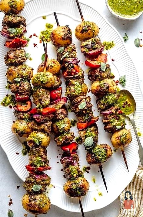 25 Unforgettable Party Food Ideas That Are Totally Pinterest-Worthy 23 Grilled Skewers Bar