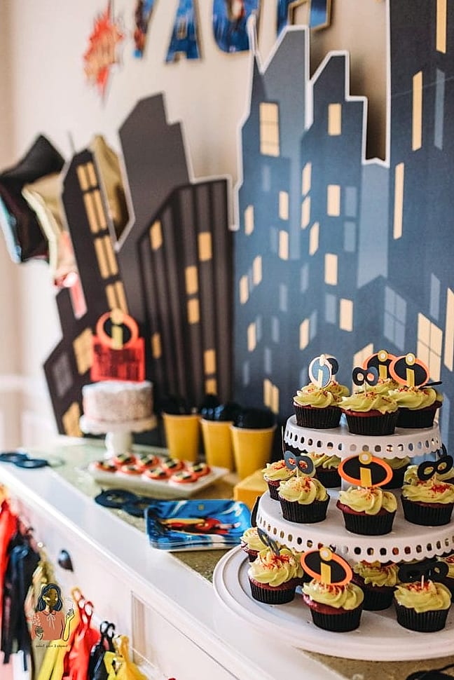 25 Incredible Party Decorations Worth Stealing Right Now 10 Individual Place Cards With Handwriting