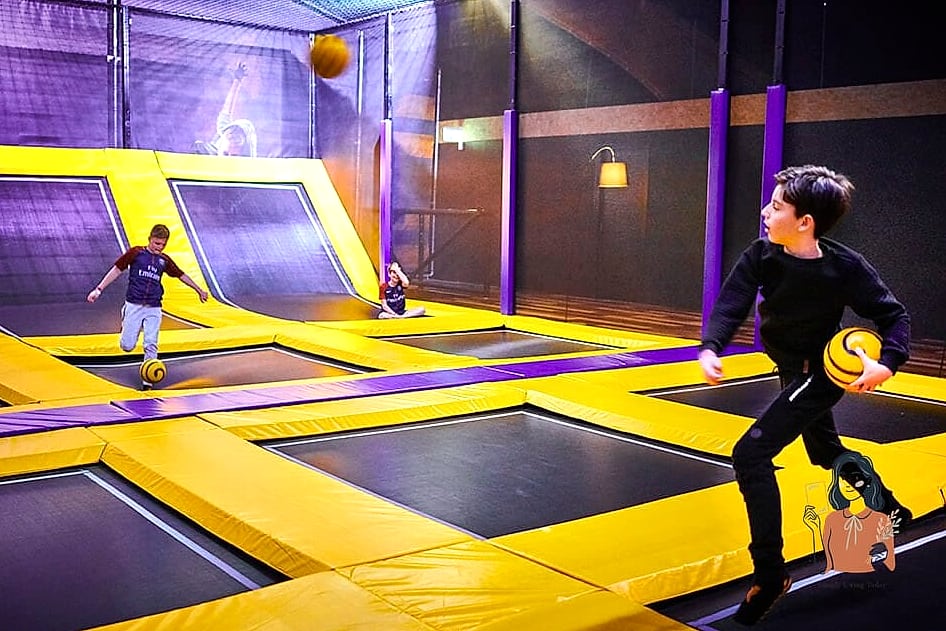 30 Amazing Trampoline Games That Are Absolutely Guaranteed to Be a Hit 28 King of the Bounce