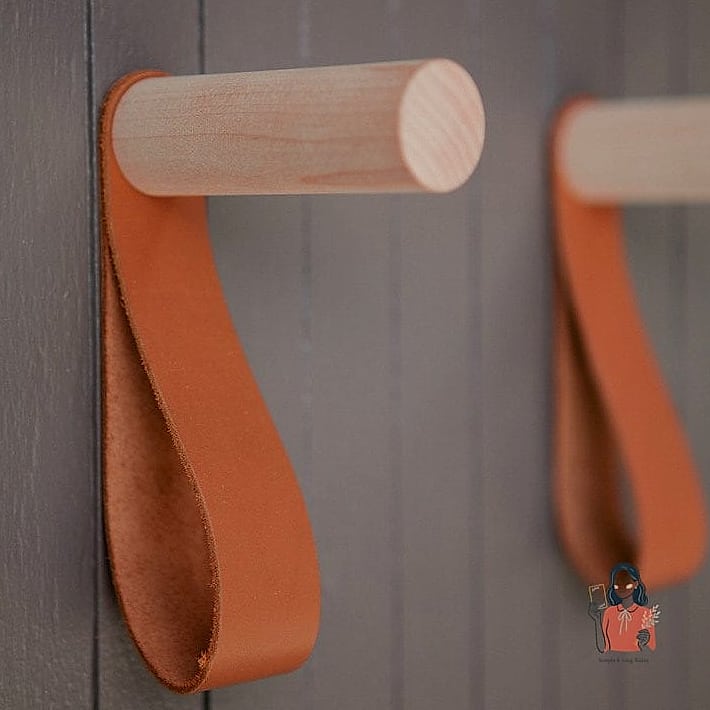Leather Strap Rack