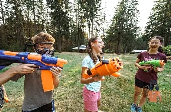27 Amazing Party Games For Teenagers That Are Totally Pinterest-Worthy 16 Nerf Gun Battle Royale