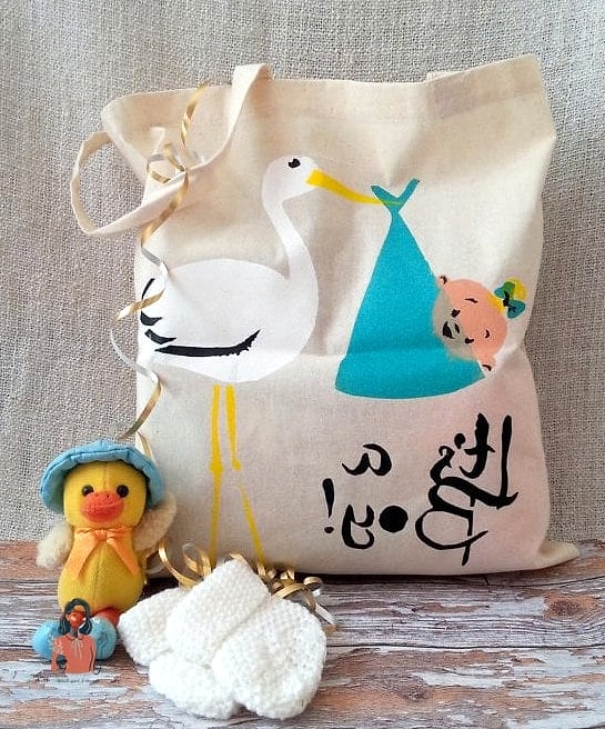 21 Unforgettable Baby Shower Prizes For Games That Are Totally Pinterest-Worthy 2 Personalized Tote Bags