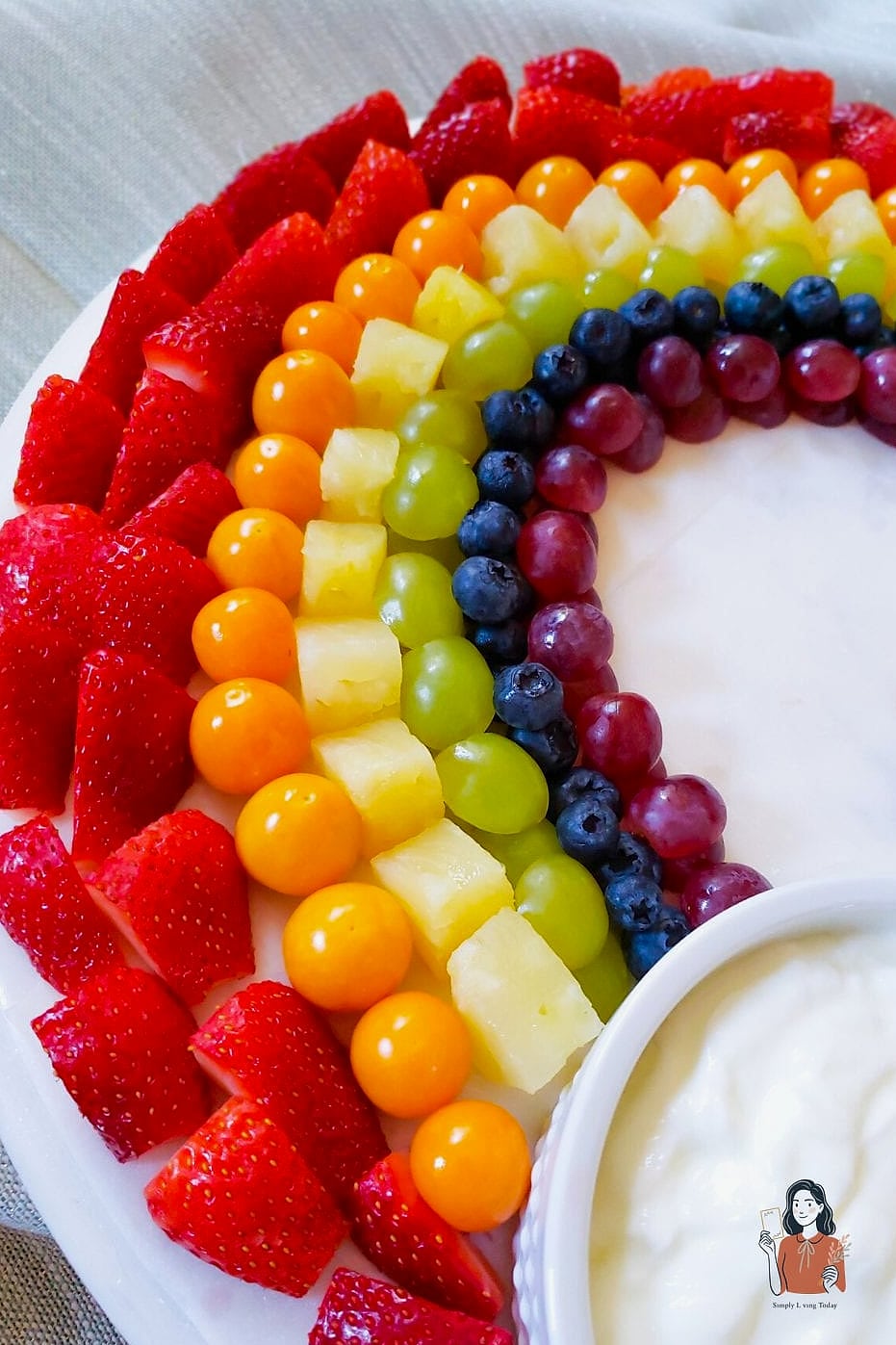 25 Adorable Party Food Platters for the Best Party Ever 2 Rainbow Fruit Rainbow