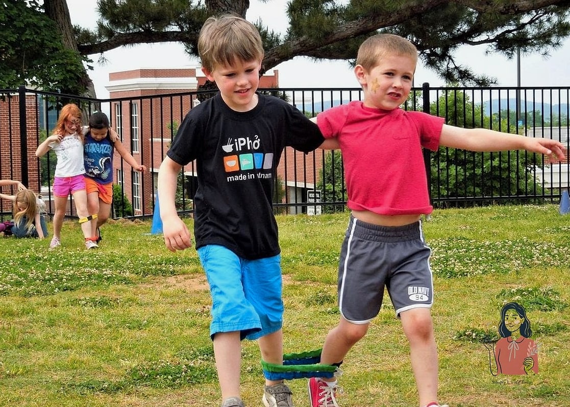 25 Summer Games That Will Make This the Best Summer Ever 22 Three-Legged Race