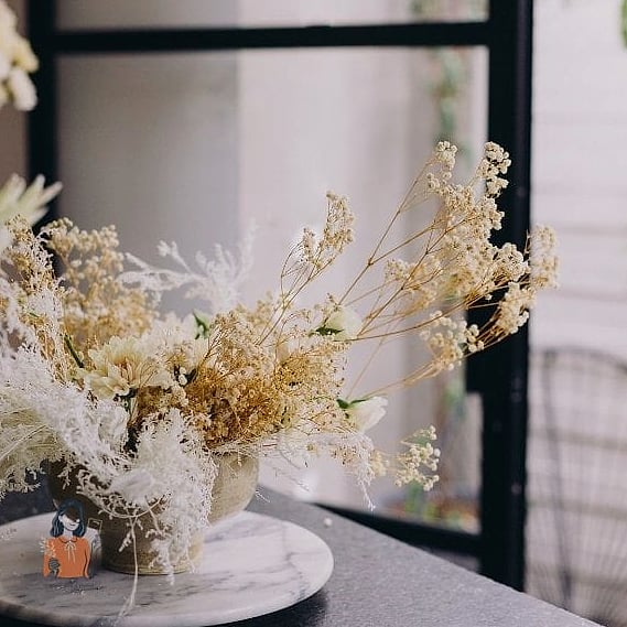 28 Unforgettable Wedding Planner That Are Absolutely Perfect 14 Use Dried Flowers for a Fall or Winter Wedding