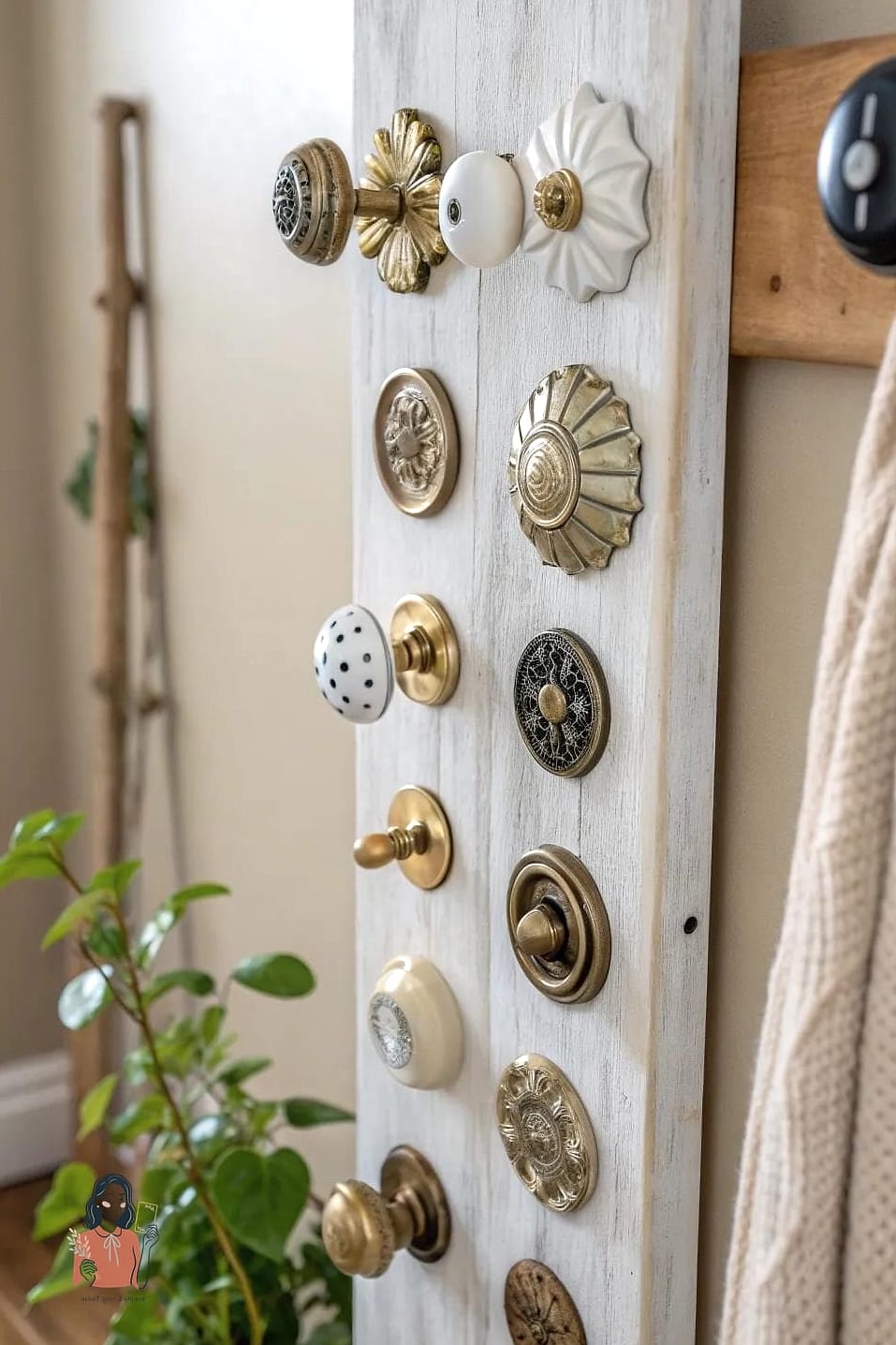 Vintage Doorknob Rack