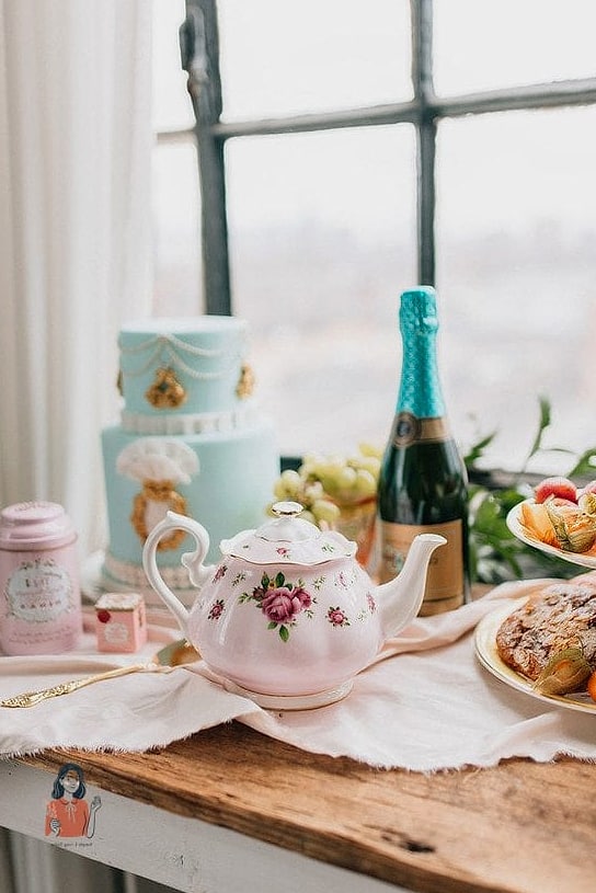 28 Unforgettable Bachelorette Party Ideas for the Best Party Ever 28 Vintage Tea Party